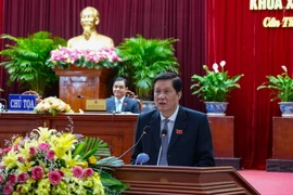 Phó Bí thư Thường trực Thành ủy, Chủ tịch HĐND thành phố Cần Thơ Phạm Văn Hiểu phát biểu bế mạc kỳ họp. (Ảnh: Thanh Liêm/TTXVN)