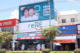 Cơ sở nha khoa Re Me đã bị xử phạt vì cung cấp dịch vụ khám chữa bệnh nhưng không có giấy phép hoạt động. (Ảnh: TTXVN phát)