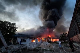 Thừa Thiên-Huế: Cháy lớn tại Công ty Dệt may Scavi Huế