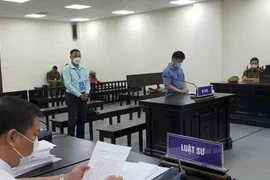 Hà Nội: Phạt 17 năm tù với hai cựu giảng viên lừa đảo xin việc