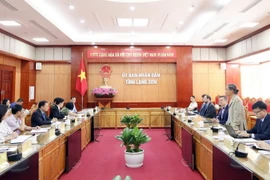 Quang cảnh buổi làm việc. (Ảnh: Anh Tuấn/TTXVN)