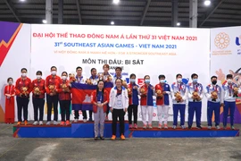 Lễ trao giải môn bi sắt nội dung bộ ba nữ.(Ảnh: Minh Hiếu/Vietnam+)