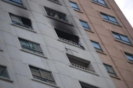 Cháy tại khu chung cư CT1 Xa La, Hà Đông, Hà Nội. (Ảnh: PV/Vietnam+)