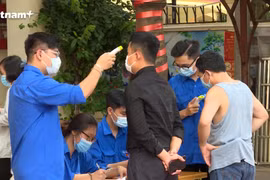 Lực lượng áo xanh trong cuộc chiến phòng chống dịch COVID-19
