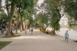 Ngắm nhìn diện mạo mới của hồ Gươm trong tiết trời mùa Thu Hà Nội 