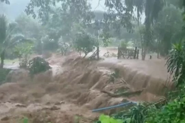 Bão Hegos đổ bộ Thái Lan. (Nguồn: tna.mcot.net)