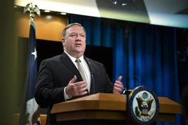 Ngoại trưởng Mỹ Mike Pompeo phát biểu trong cuộc họp báo tại Washington, DC. (Ảnh: AFP/TTXVN)