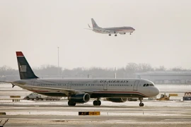 Các máy bay thương mại Mỹ đối mặt với nguy cơ bị tấn công mạng