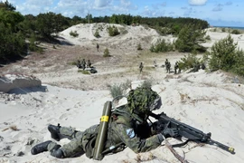 Binh sỹ NATO tham gia tập trận. (Nguồn: AFP/TTXVN)