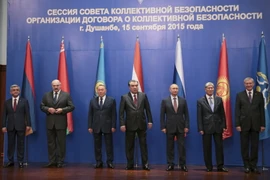 Tổng thống các nước Armenia, Belarus, Kazakhstan,Tajikistan, Nga và Kyrgyzstan tại hội nghị. (Nguồn: Reuters/TTXVN)