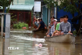 Nước lũ dâng cao tại Quảng Nam. (Ảnh: Trần Tĩnh/TTXVN)