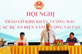 Phó Thủ tướng Thường trực Nguyễn Hòa Bình phát biểu tại hội nghị. (Ảnh: Tiên Minh/TTXVN)