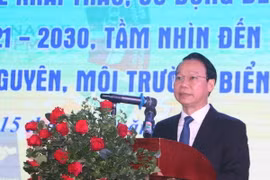 Bộ trưởng Bộ Tài nguyên và Môi trường Đỗ Đức Duy phát biểu tại hội nghị. (Ảnh: Phan Sáu/TTXVN)