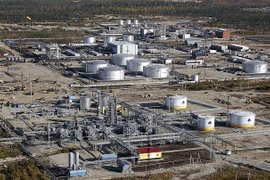 Nhà máy lọc dầu Rosneft ở thị trấn Gubkinsky, vùng Siberia thuộc Nga. (Ảnh: AFP/TTXVN)