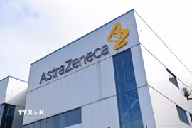 Trụ sở hãng dược AstraZeneca . (Ảnh: AFP/ TTXVN)