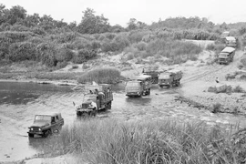 Hơn 300 hiện vật và tư liệu tái hiện mùa Xuân đại thắng 1975 