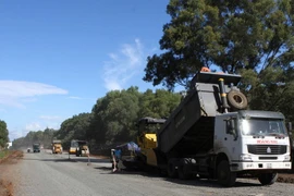 Dự án đường Hồ Chí Minh qua Tây Nguyên đạt trên 80% khối lượng 