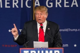 Ứng cử viên Donald Trump phát biểu trong chiến dịch vận động tranh cử ở Mt. Pleasant, Nam Carolina ngày 7/12. (Nguồn: AFP/TTXVN)