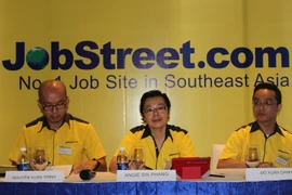 Giám đốc Jobstreet.com Việt Nam, Angie Phang, và các đại biểu tại Hội thảo. (Ảnh: Hà Huy Hiệp/Vietnam+)