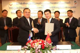 Lào khai trương hệ thống phông chữ quốc gia do Viettel tài trợ