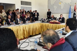 Các bên xung đột tại Libya cam kết ủng hộ tiến trình chính trị