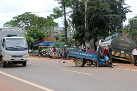 Hiện trường một vụ tai nạn giao thông. Ảnh minh họa. (Nguồn: TTXVN)