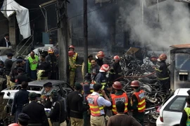 Gần 90 người thương vong trong vụ đánh bom liều chết ở Pakistan