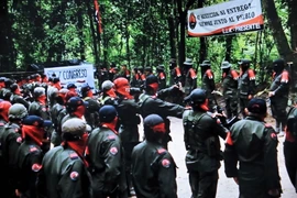 Colombia: Nhóm ELN trả tự do cho 2 sỹ quan quân đội chính phủ