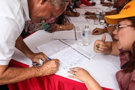 Hơn 5 triệu người Venezuela ký vào bản kiến nghị phản đối Mỹ 