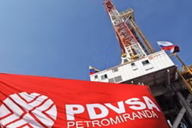 Venezuela bắt giữ một quan chức dầu khí bị cáo buộc tham nhũng