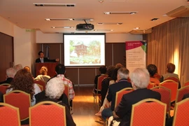 Quang cảnh buổi tọa đàm. (Ảnh: Diệu Hương/Vietnam+)