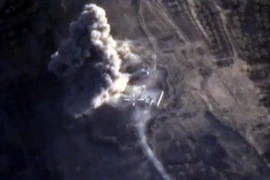 Không quân Nga không kích trúng mục tiêu IS tại tỉnh Idlib, Syria ngày 15/10. (Nguồn: AFP/TTXVN)