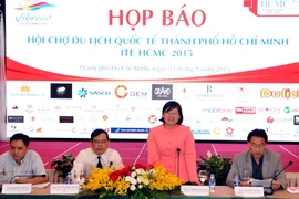 Bà Văn Thị Bạch Tuyết, Giám Đốc Sở Du Lịch TP. Hồ Chí Minh phát biểu tại buổi họp báo. (Ảnh: An Hiếu/TTXVN)