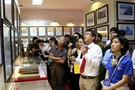 Trung ương Đoàn tiếp nhận 180 tư liệu về Hoàng Sa, Trường Sa 