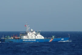 Tàu kiểm ngư Việt Nam làm nhiệm vụ trên biển. (Nguồn: TTXVN)