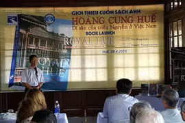Ra mắt cuốn sách ảnh ''Hoàng cung Huế, di sản của triều Nguyễn"