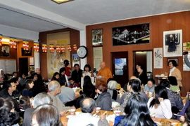 Phật tử Việt Nam tại Pháp tương trợ những người nghèo ở quê nhà