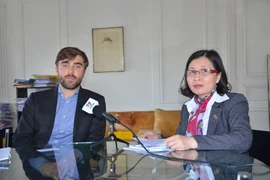 Luật sư Bertrand Repolt trả lời phỏng vấn của phóng viên TTXVN. (Ảnh: Bích Hà-Việt Sơn/Vietnam+)