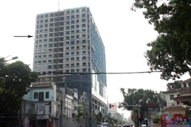 Tòa nhà số 8B Lê Trực. (Ảnh: Tuấn Anh/TTXVN)