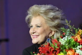 Ngôi sao opera nổi tiếng người Nga Obraztsova qua đời ở tuổi 75