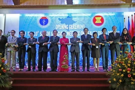 Các đại biểu tham dự hội nghị. (Ảnh: Nguyễn Dũng/TTXVN)