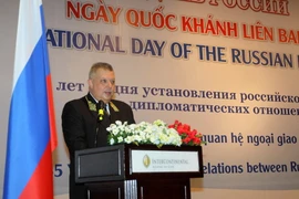 Tổng Lãnh sự Liên bang Nga tại Thành phố Hồ Chí Minh Popov Aleksei đọc diễn văn tại lễ kỷ niệm Quốc khánh Liên bang Nga. (Ảnh: Thanh Vũ/TTXVN)