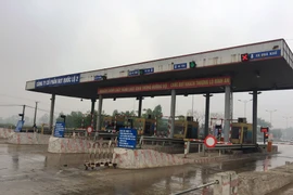 Trạm thu phí BOT Quốc lộ 2 đoạn Nội Bài-Vĩnh Yên. (Ảnh: Việt Hùng/Vietnam+)