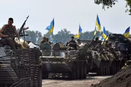 Ukraine chuẩn bị xây dựng và lắp đặt "rào" biên giới với Nga
