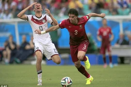 Cận cảnh tình huống nhận thẻ đỏ gây tranh cãi của Pepe