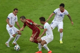 Tây Ban Nha sớm lên đường về nước: Tiki-taka đang "hấp hối"