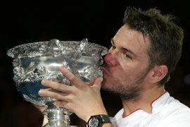 Stanislas Wawrinka tạo nên điều kỳ diệu khi hạ gục Nadal