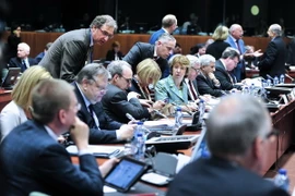 EU đẩy mạnh soạn thảo các biện pháp trừng phạt mới đối với Nga 