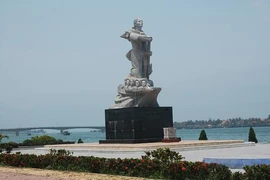 Thống nhất chủ trương xây dựng tượng đài Người mẹ Thái Bình