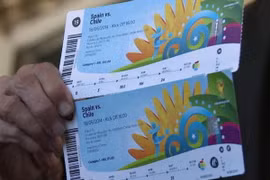 Brazil phá đường dây chuyên "phe vé" các trận ở World Cup